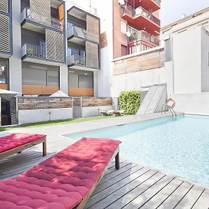 My Space Pool Garden , Barcelone Espagne